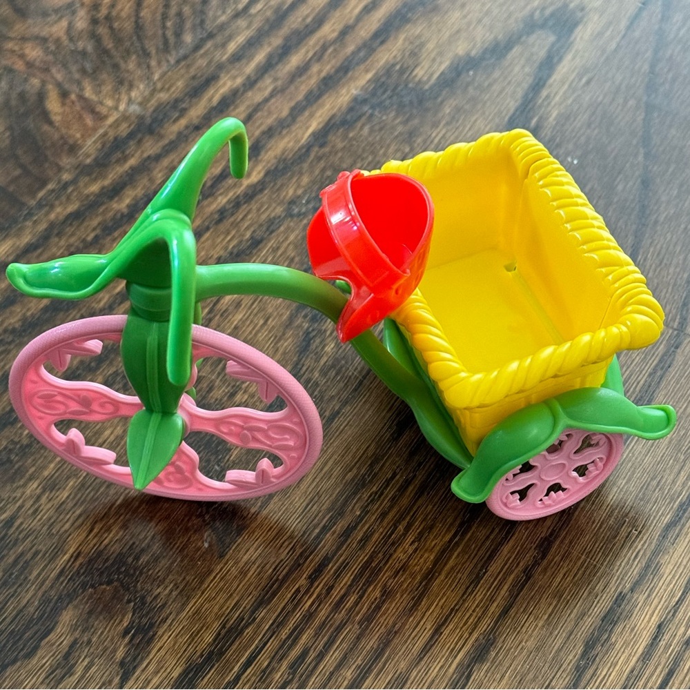 Strawberry Shortcake 1980’s doll tricycle from Kenner